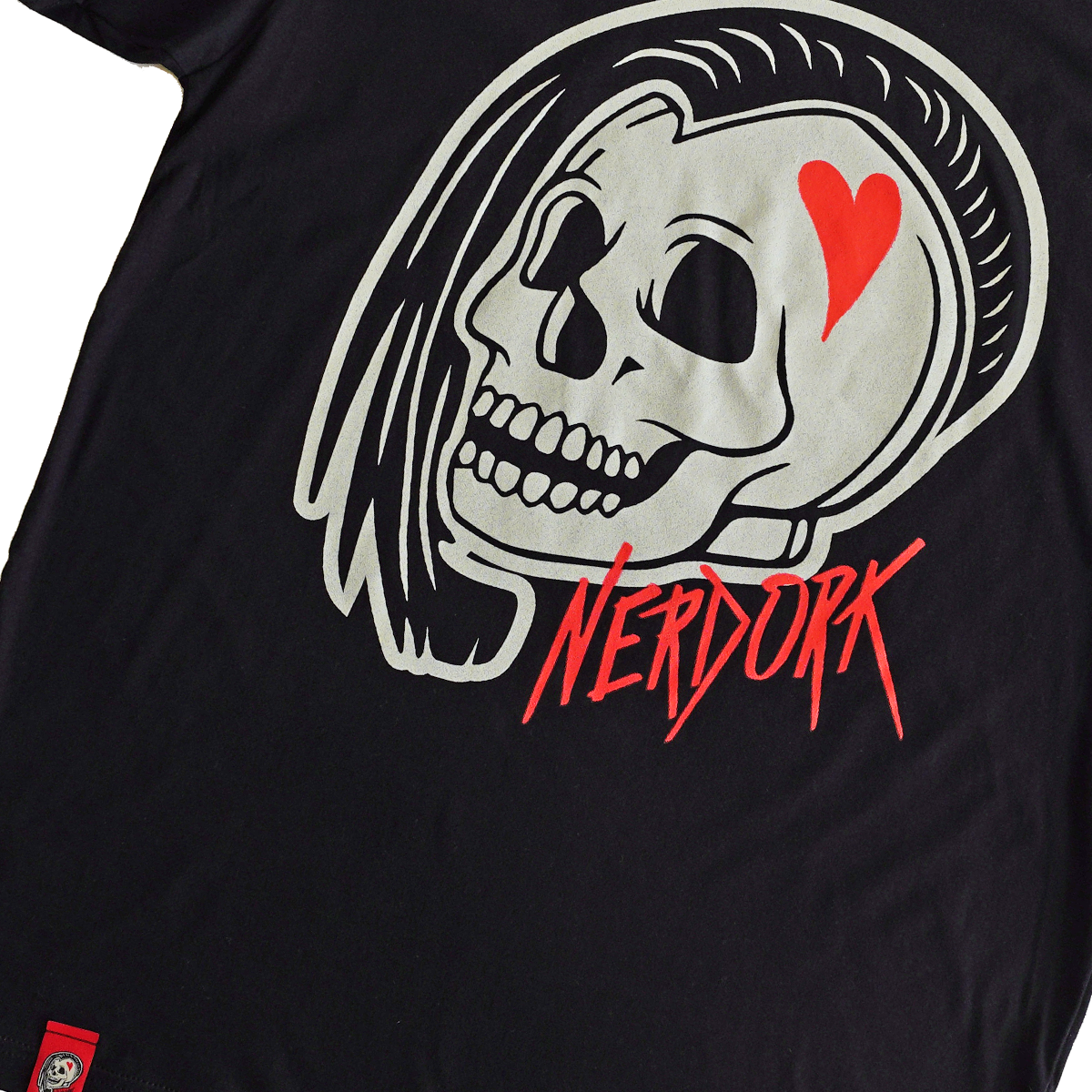 NERDORK SKULL - T-SHIRT