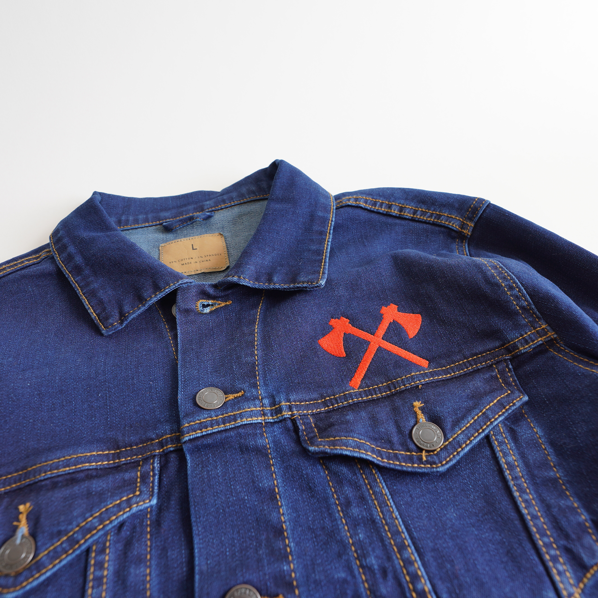 DEFEND AXE DENIM JACKET