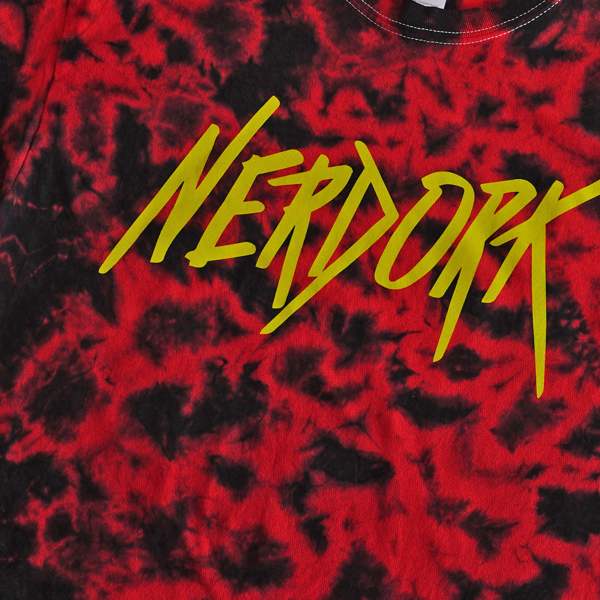 NERDORK - CRYSTAL DYE T-SHIRT - RED/BLACK